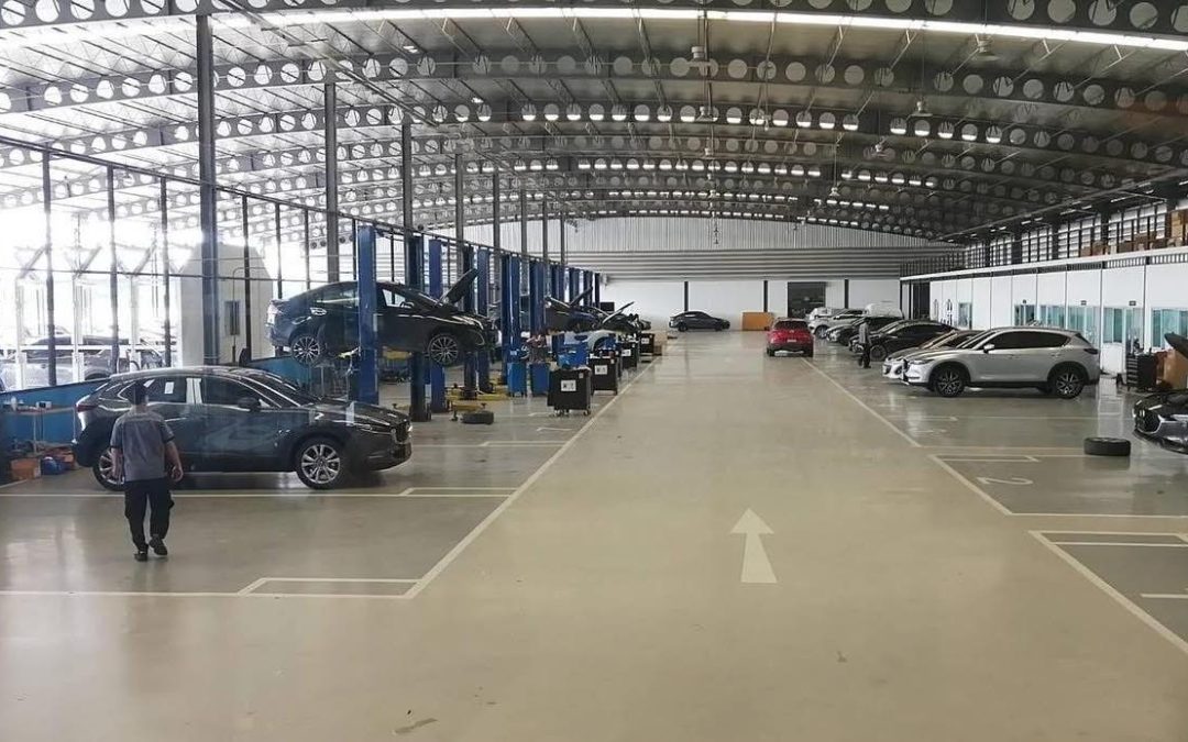 นำรถเข้าศูนย์ ตรวจสภาพและรีบซ่อมเพื่อ #ป้องกัน #อุบัติเหตุ และ #แก้ดวง พวกอุบัติเหตุให้ #เบาบาง หรือ #จางหาย ไปในตัว ท่านใดมีเกณฑ์ อุบัติเหตุสามารถแก้เบื้องต้น ตามที่แนะนำได้เลยนะครับ